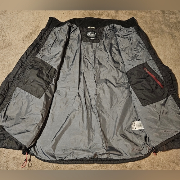 Carhartt Men's Gilliam Rain Defender Puffer Jacket - Black - Picture 3 of 4